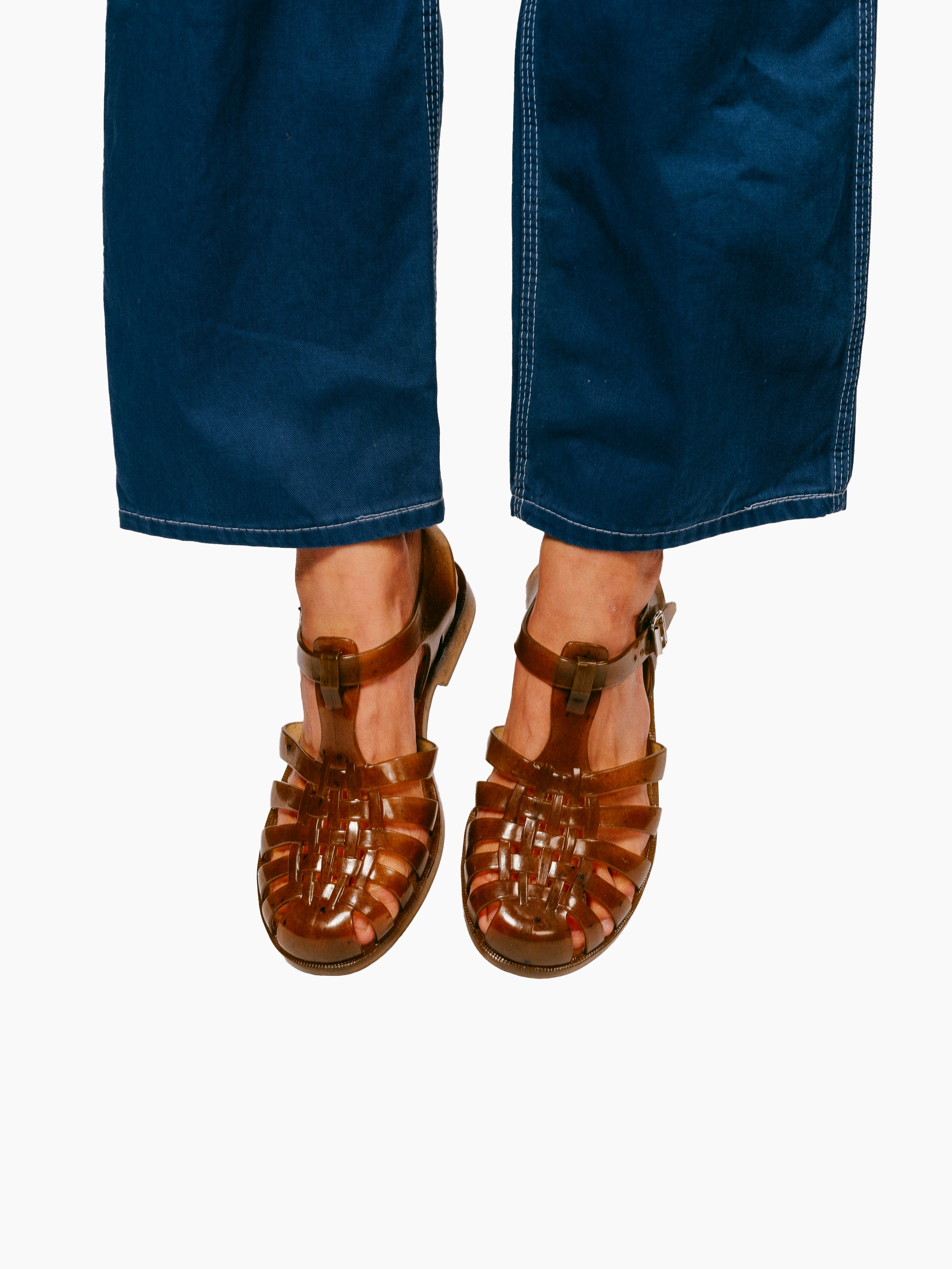 French Recycled Hemp Fisherman Sandals in Sepia