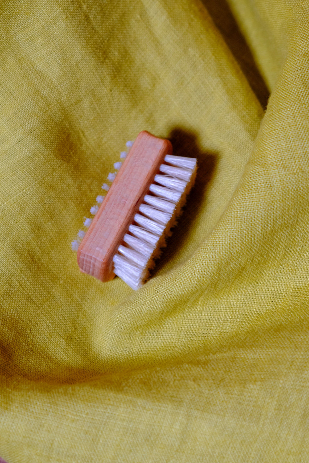 Pocket Nail Brush