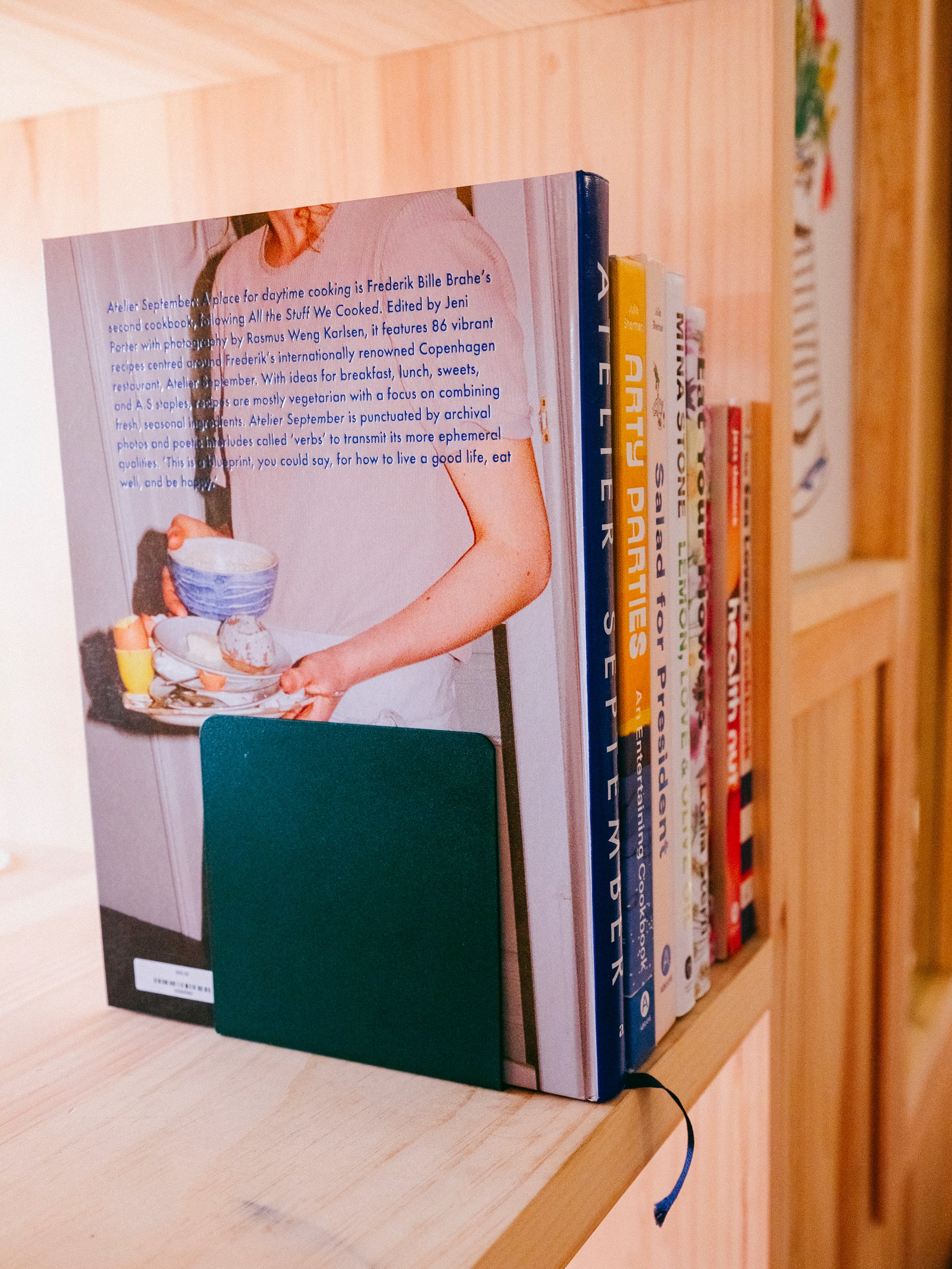 Single Bookend | 2 Sizes