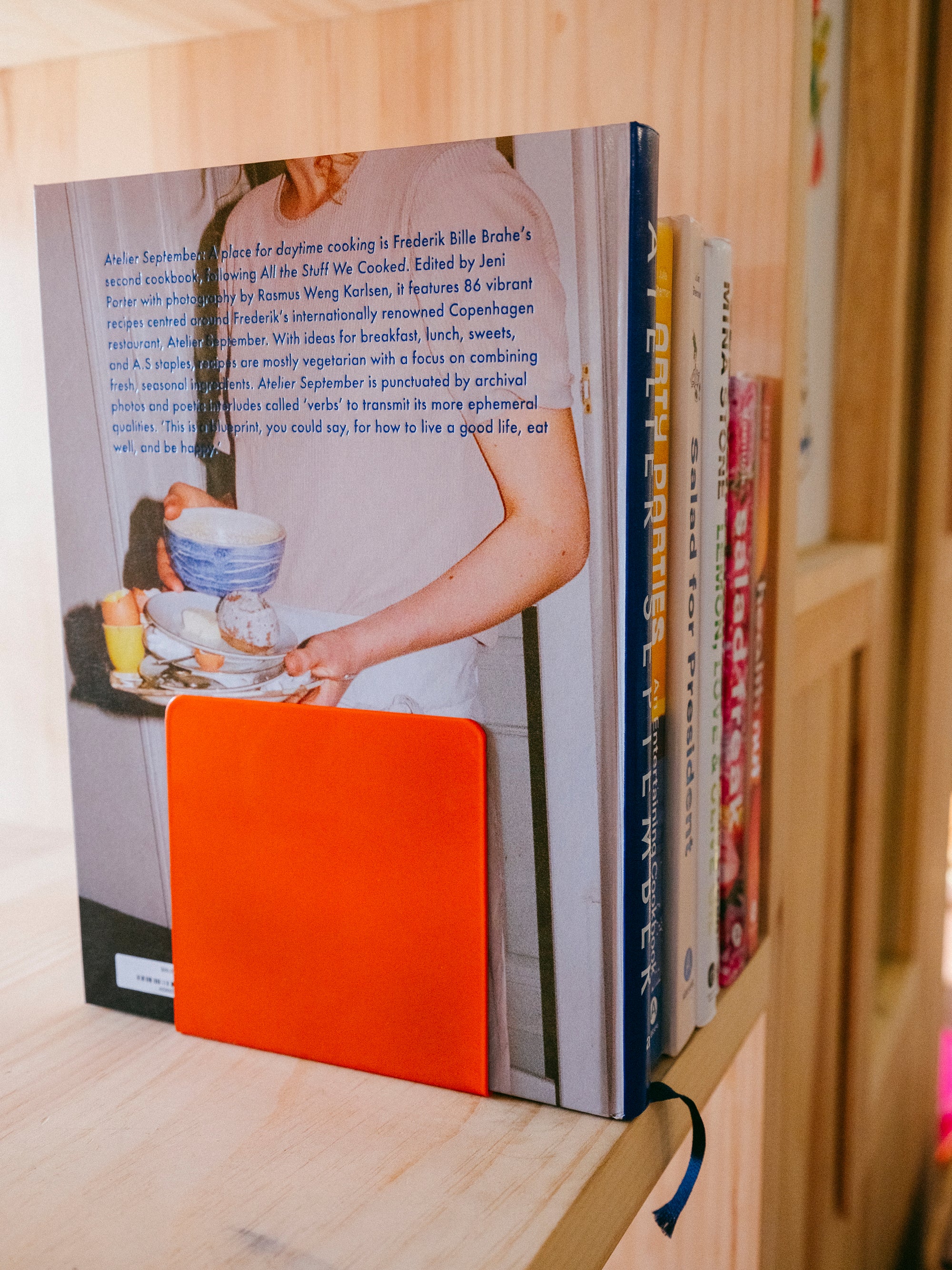 Single Bookend | 2 Sizes