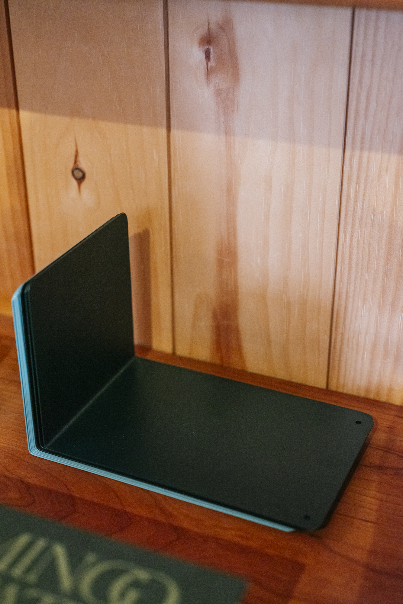 Single Bookend
