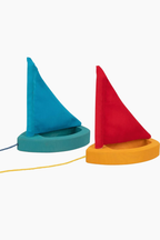 Wooden Puddle Sailboats | 2 Colors