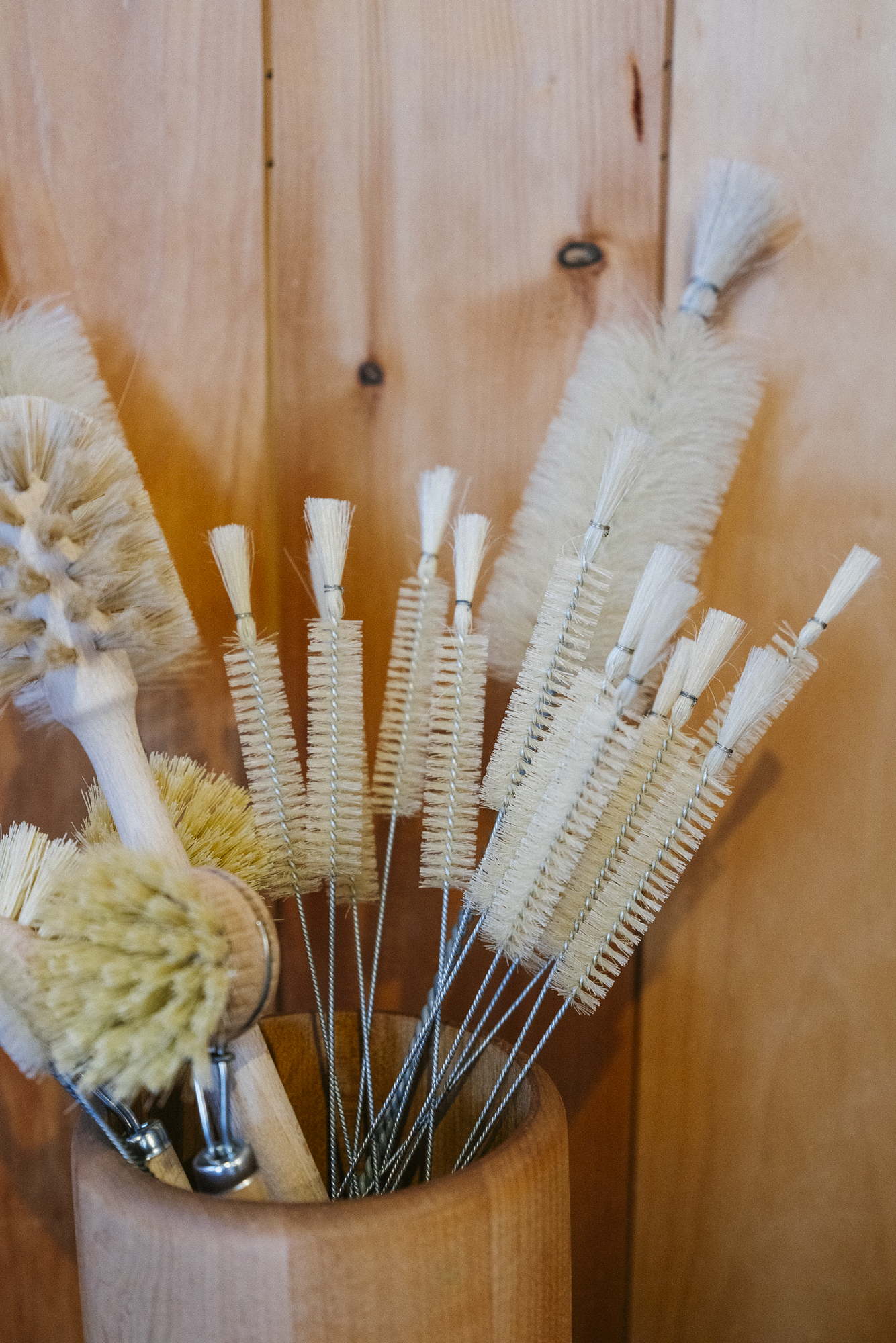 Twisted Brush With Bristle Tip