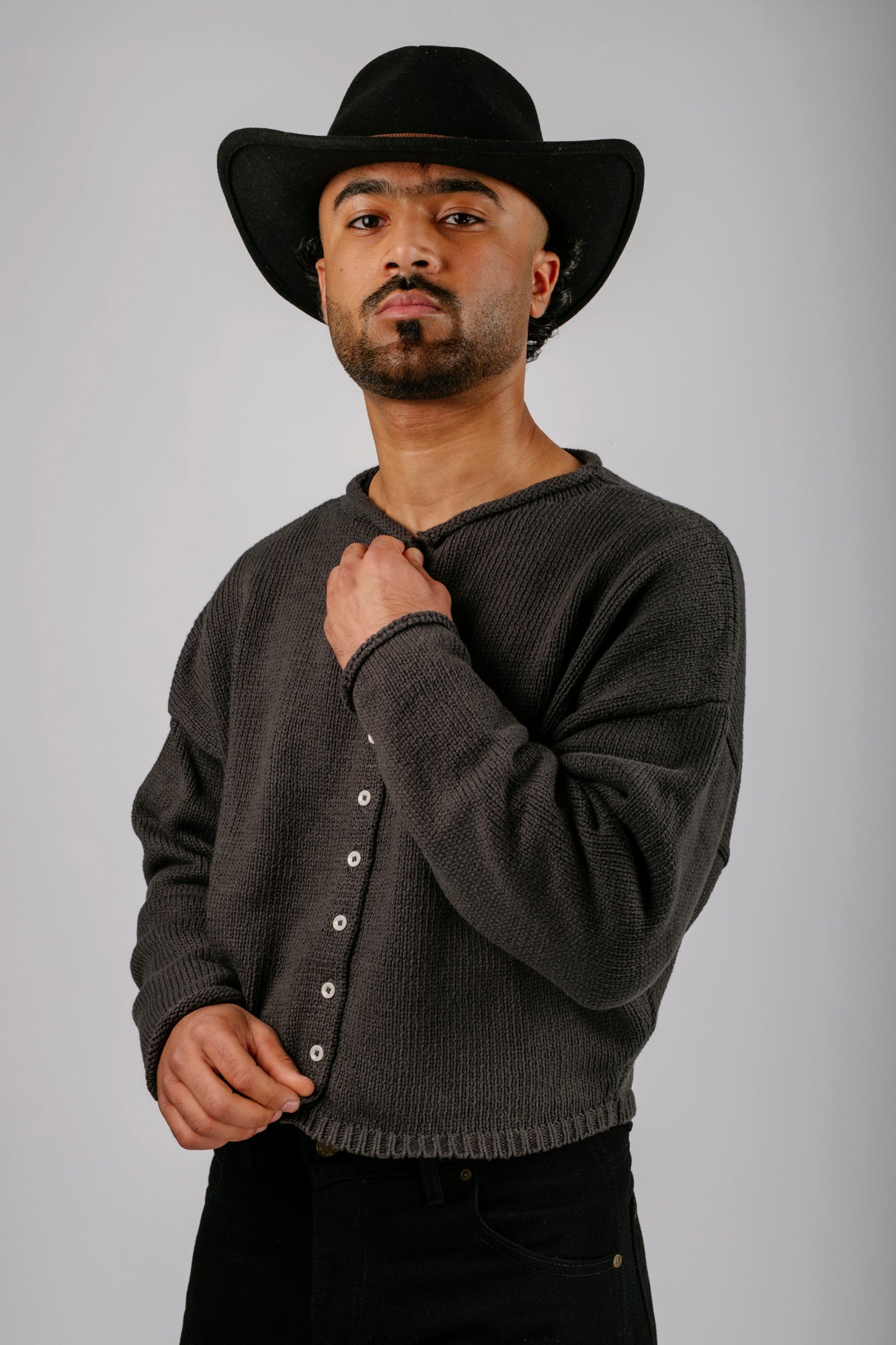 Shrunken Peri Cardigan