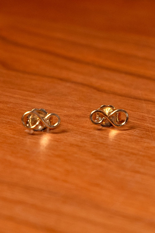 14k Infinity Studs