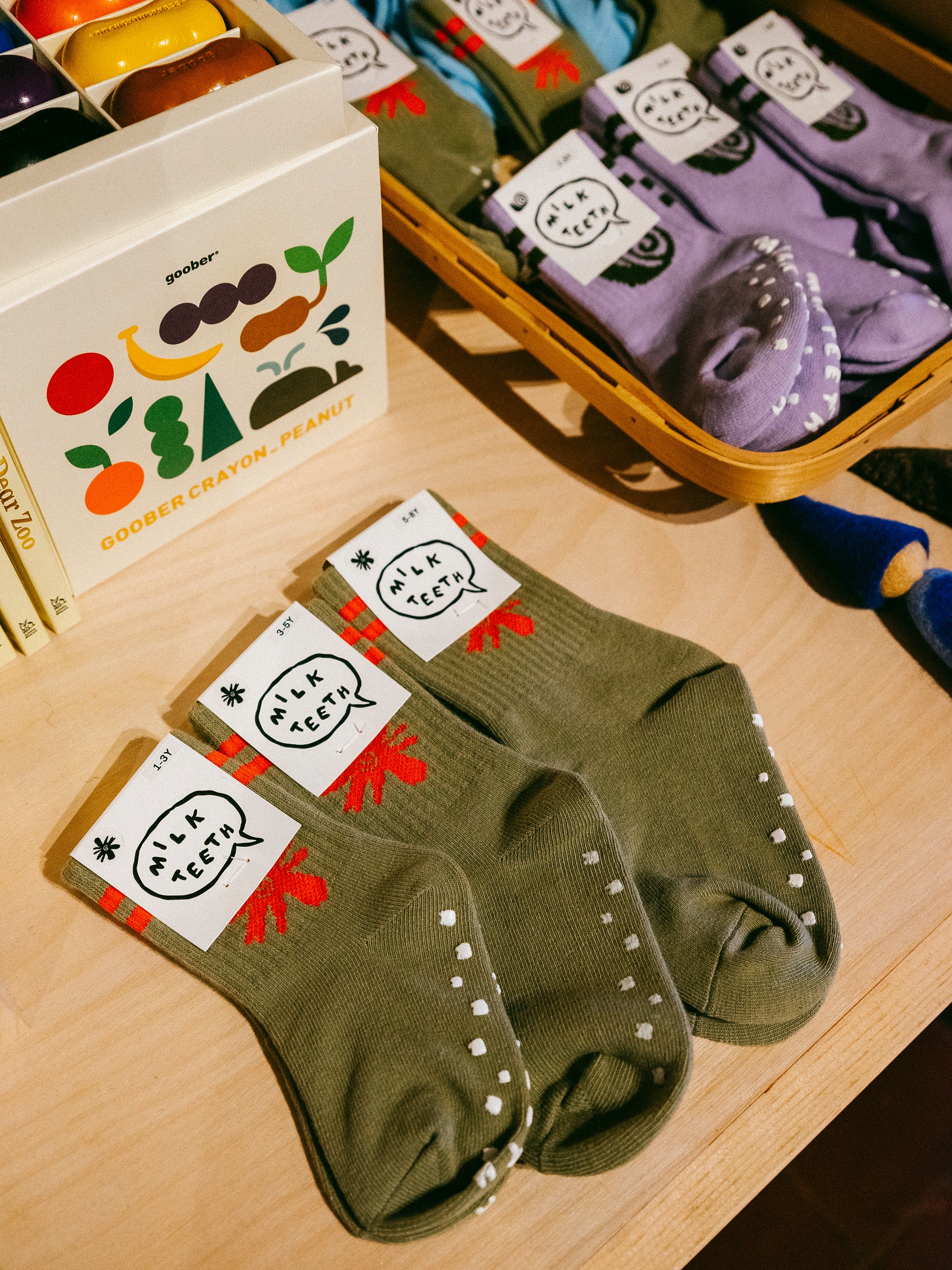 Ribbed Grip Socks | Swirl Flower