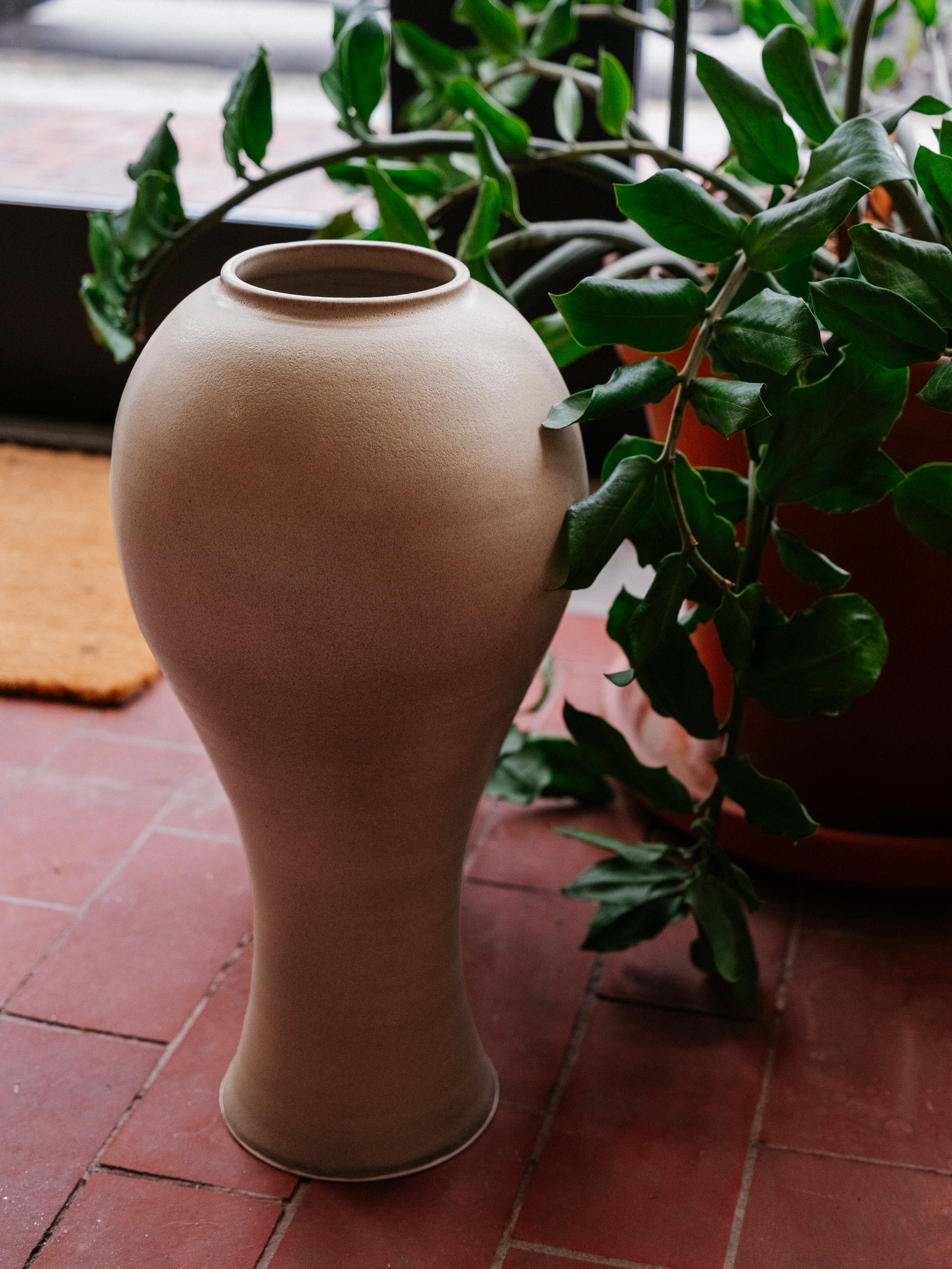 Tapered Bulb Vase