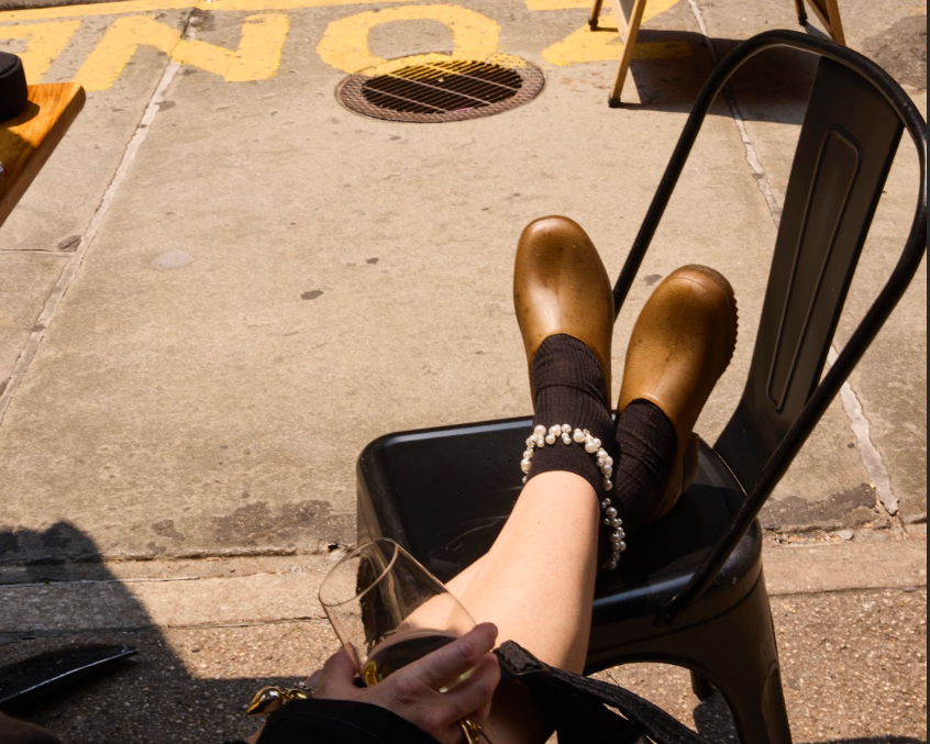 French Recycled Hemp Gardening Clogs in Sepia