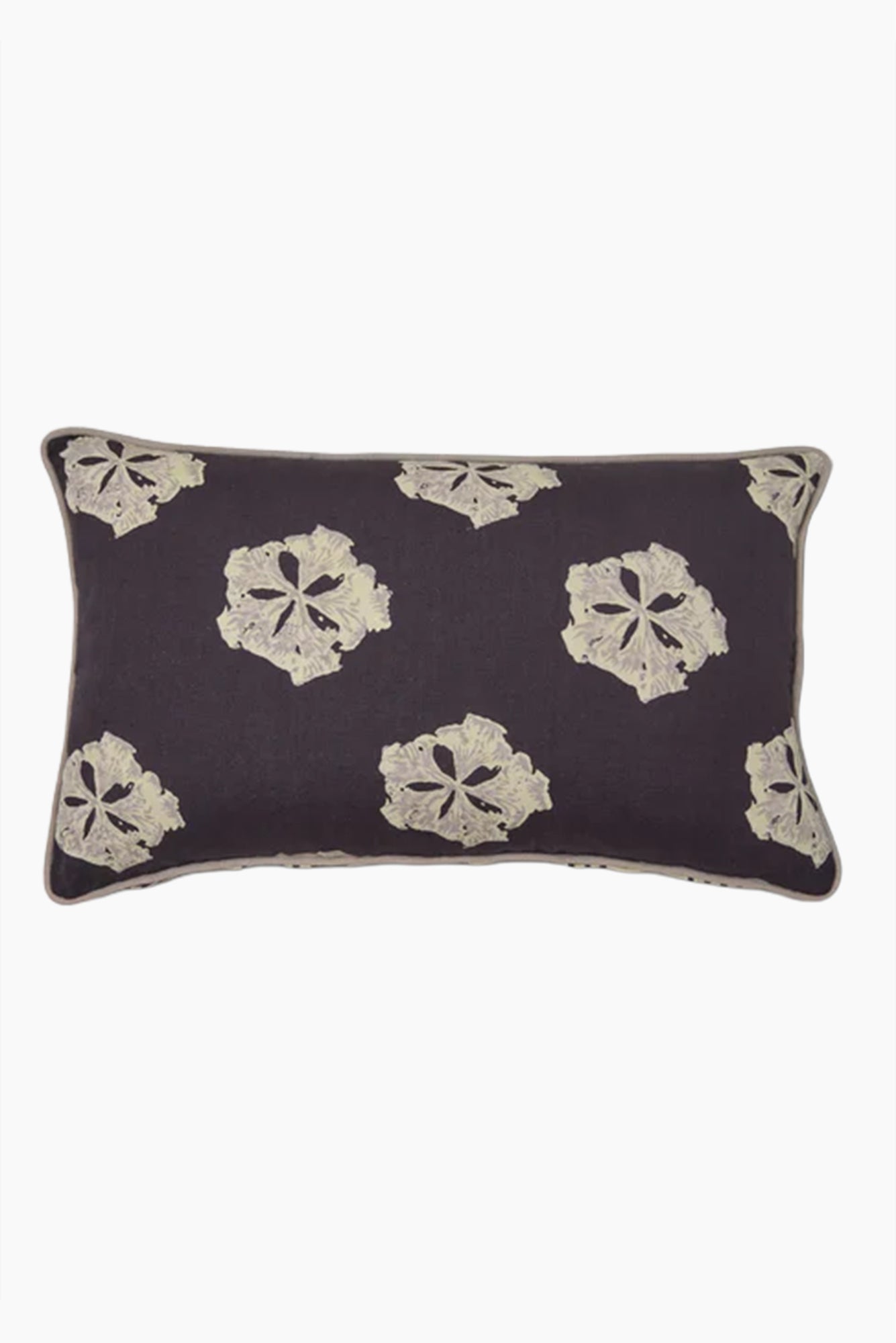 Leaflet Lumbar Pillow