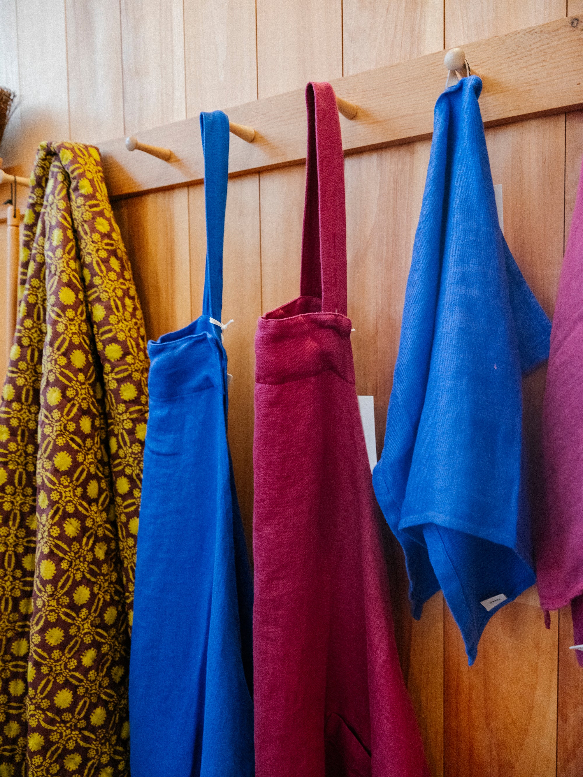 Linen Apron | Claret