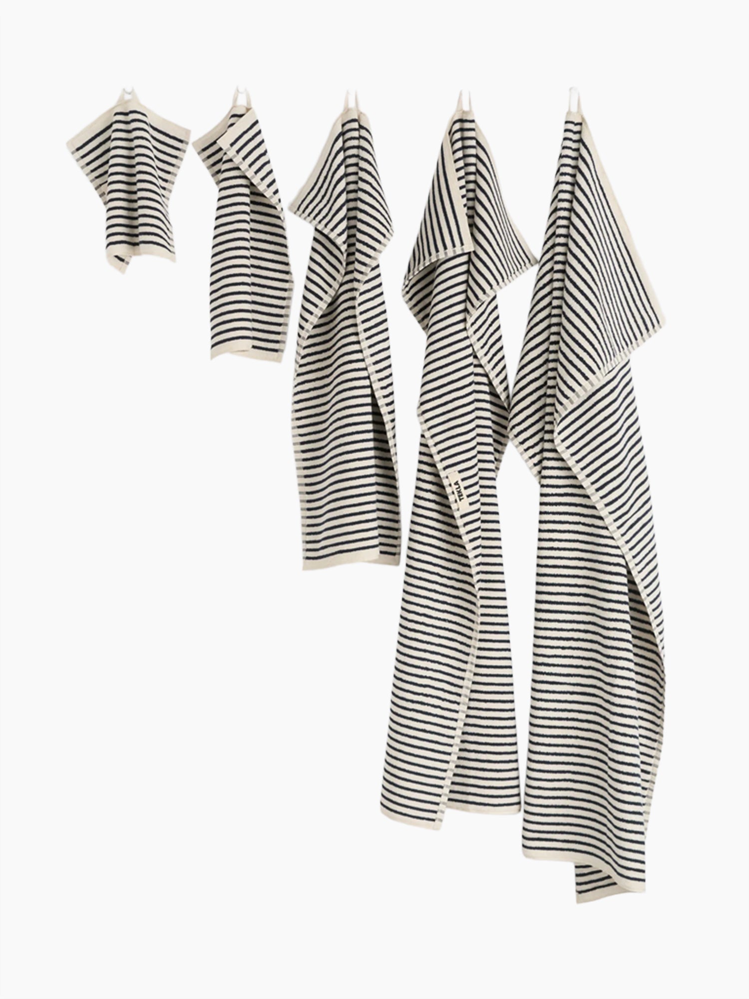 Organic Cotton Striped Towels & Bath Mat | Sailor